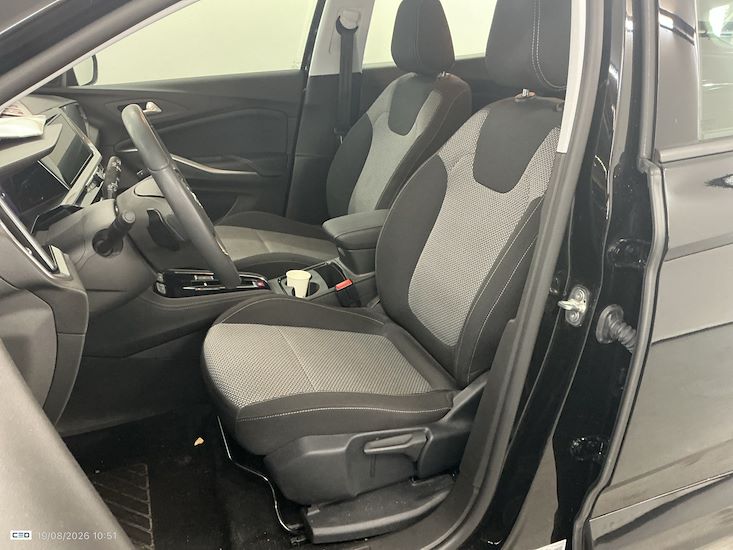 Opel Grandland — photo 11