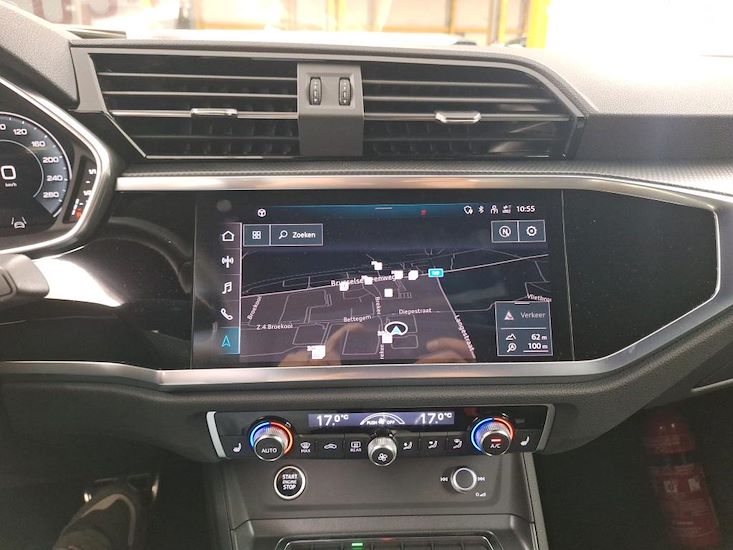 Audi Q3 — photo 9
