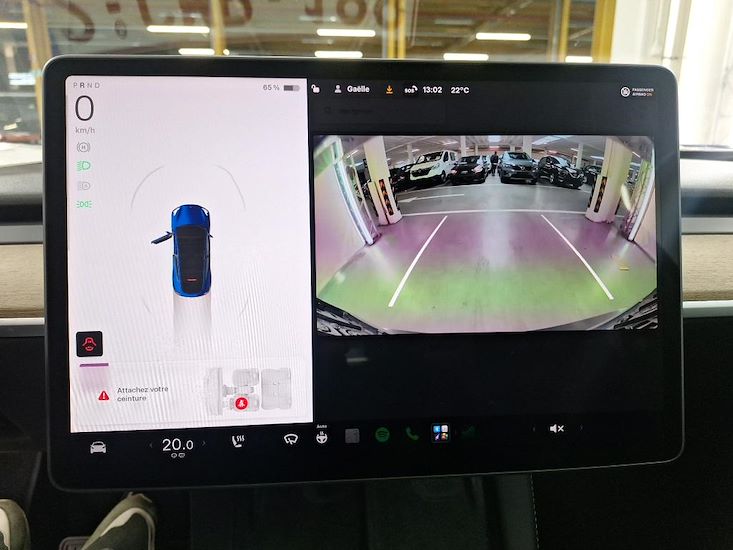 Tesla Model Y — photo 12