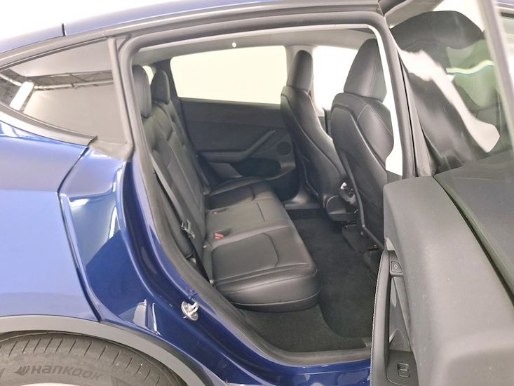 Tesla Model Y — photo 6
