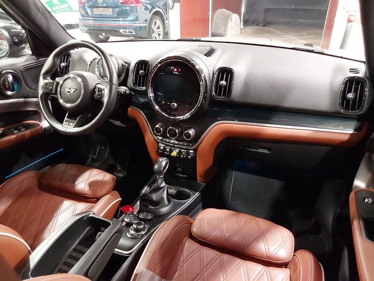 Mini Countryman — photo 6