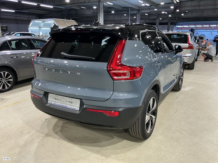 Volvo Xc40 — photo 4
