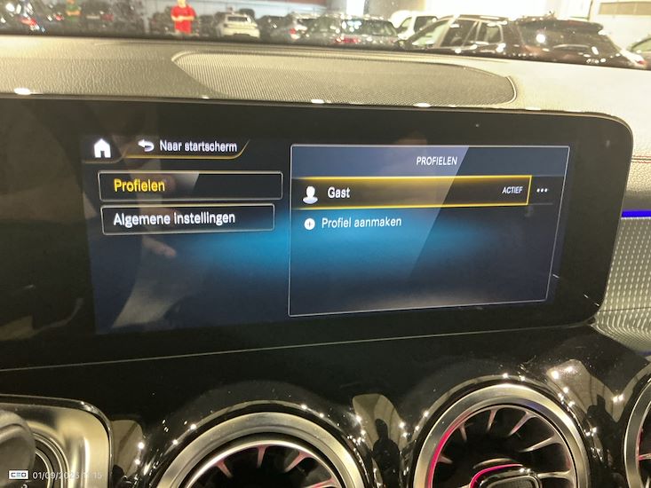 Mercedes-Benz Eqb — photo 10