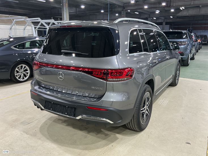 Mercedes-Benz Eqb — photo 4