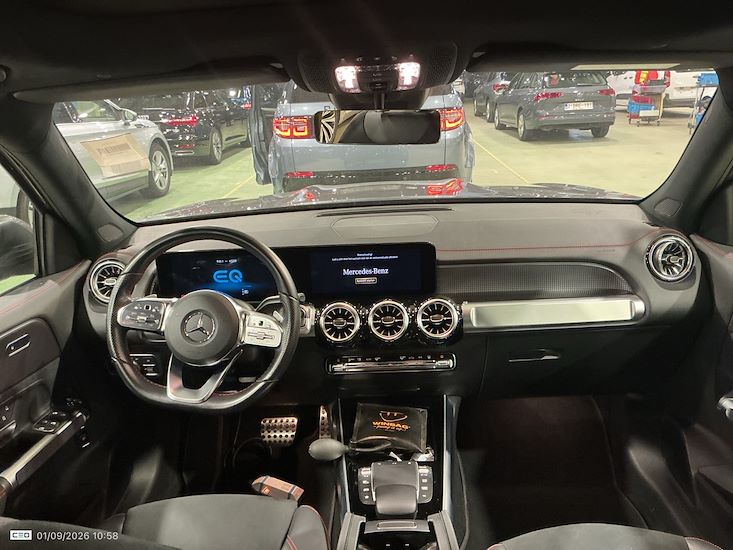Mercedes-Benz Eqb — photo 7