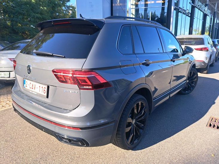 Volkswagen Tiguan — photo 4