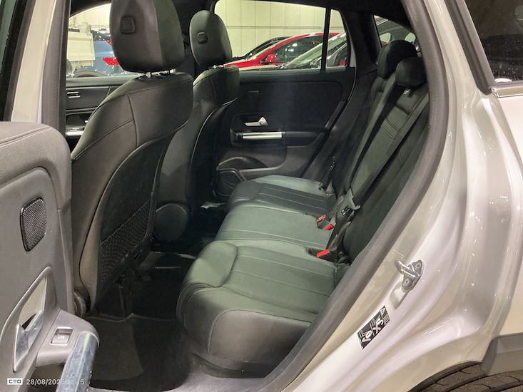 Mercedes-Benz Gla — photo 12