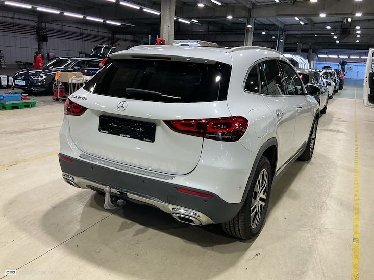 Mercedes-Benz Gla — photo 4