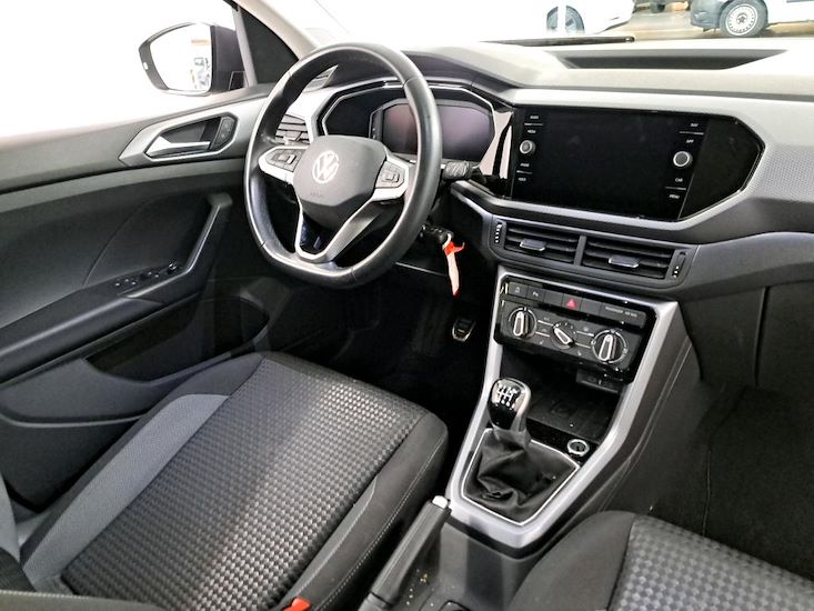 Volkswagen T-Cross — photo 8