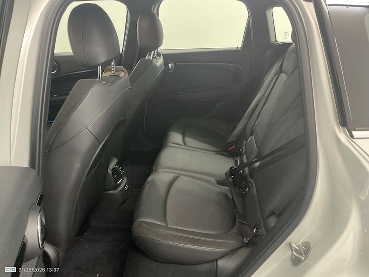 Mini Countryman — photo 11