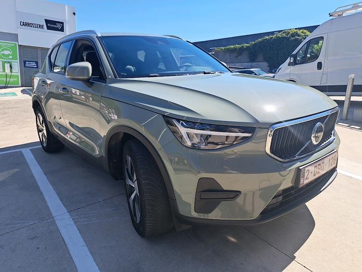 Volvo Xc40 — photo 2