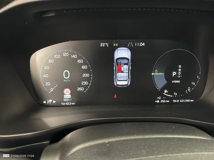 Volvo Xc40 — photo 8