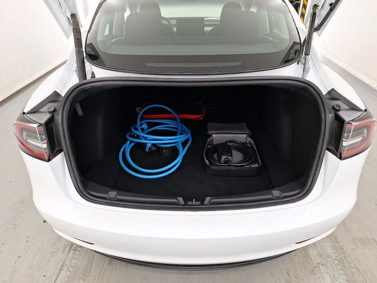 Tesla Model 3 — photo 11