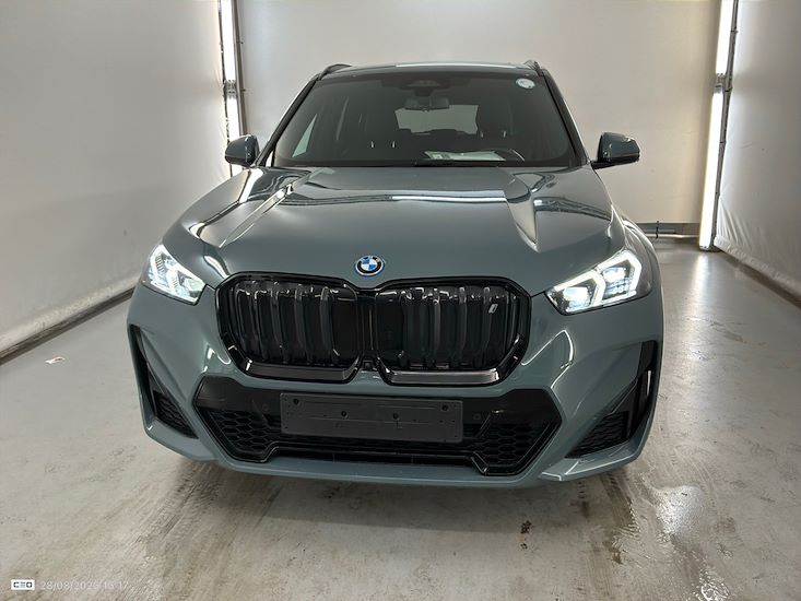Bmw Ix — photo 2