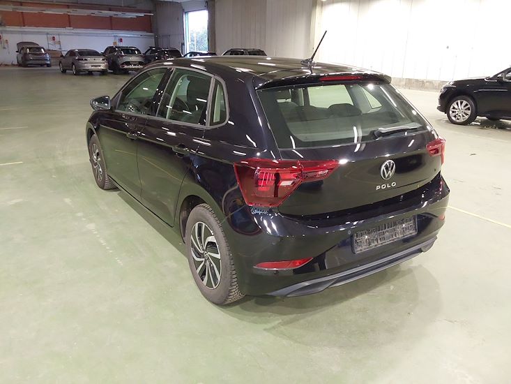 Volkswagen Polo — photo 2