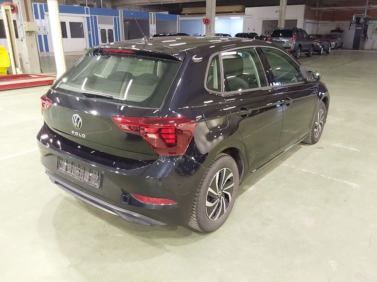Volkswagen Polo — photo 4