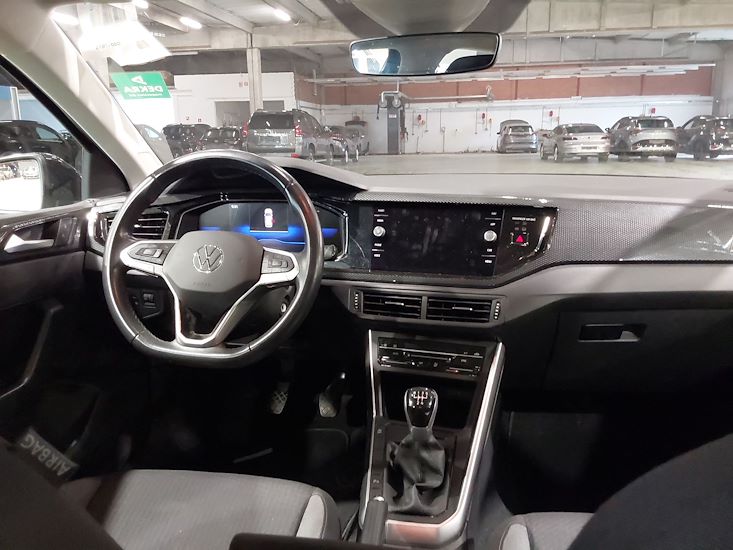 Volkswagen Polo — photo 6
