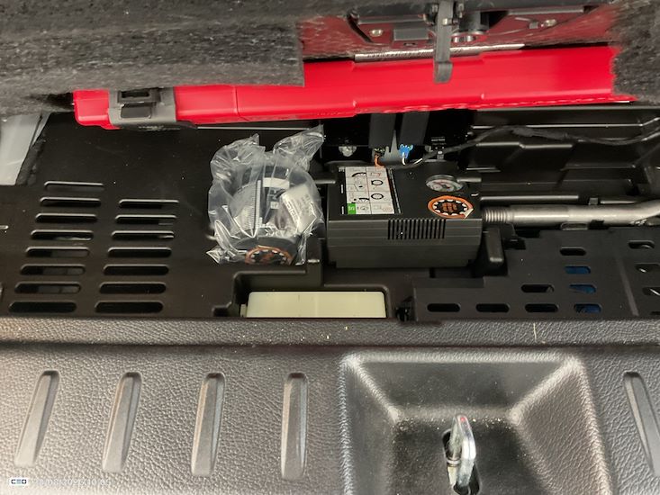 Mercedes-Benz Glb — photo 13