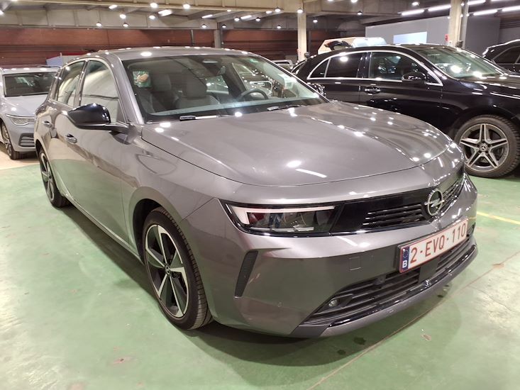 Opel Astra — photo 8
