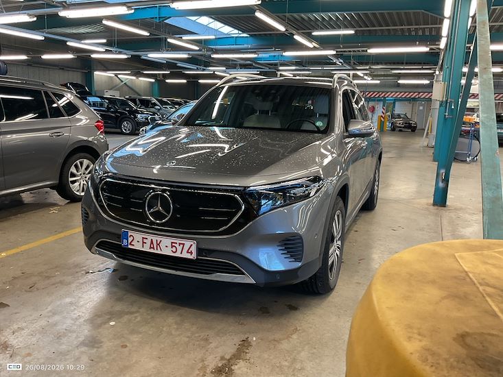 Mercedes-Benz Eqb