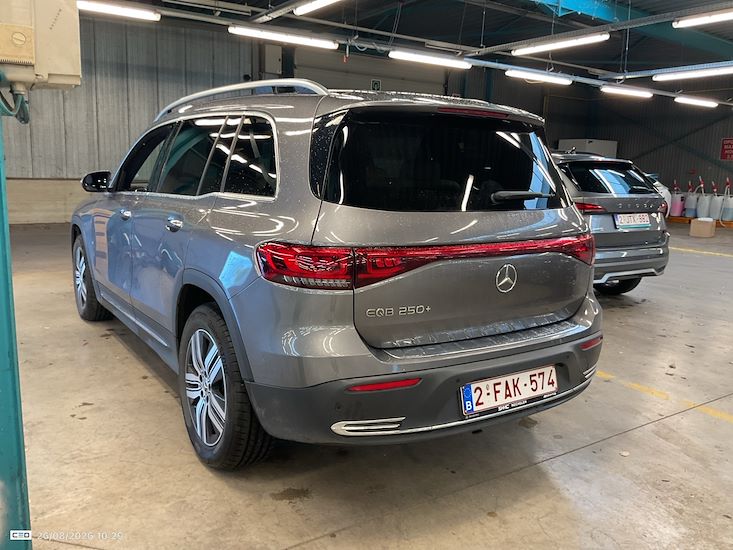 Mercedes-Benz Eqb — photo 3