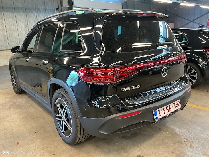 Mercedes-Benz Eqb — photo 3