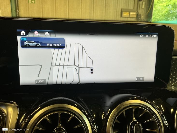 Mercedes-Benz Eqb — photo 9