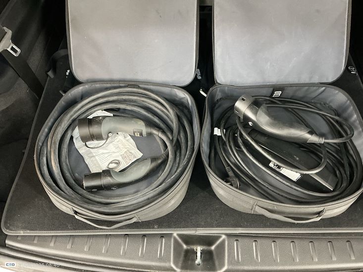Mercedes-Benz Eqb — photo 14