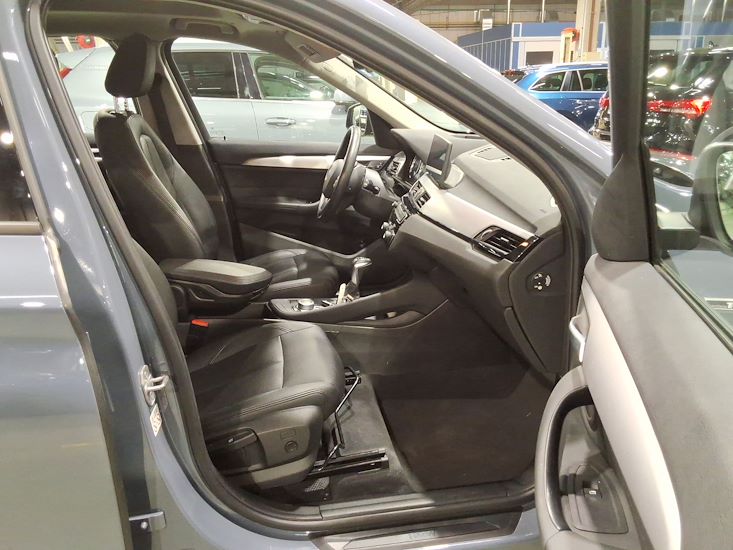 Bmw X1 — photo 7