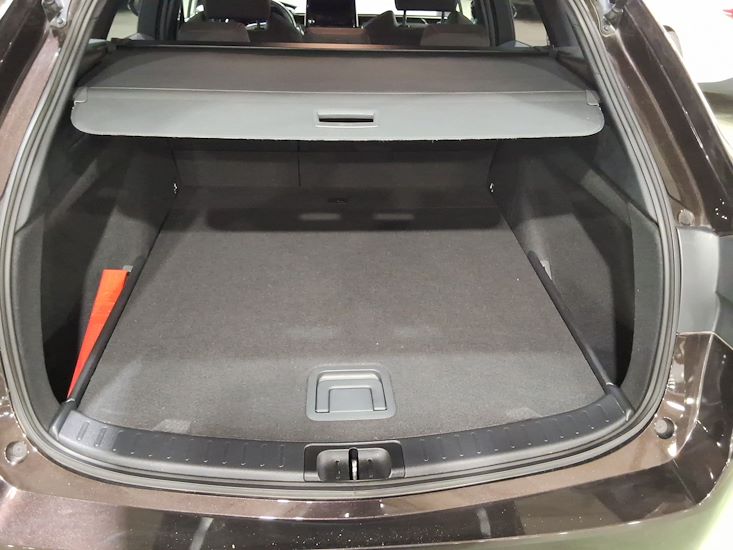 Toyota Corolla — photo 3
