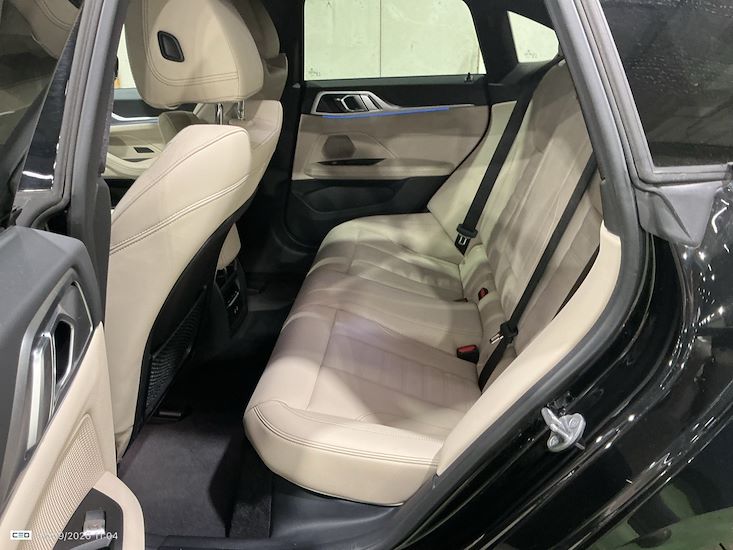 Bmw I4 — photo 12