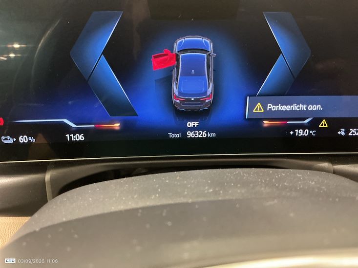 Bmw I4 — photo 8