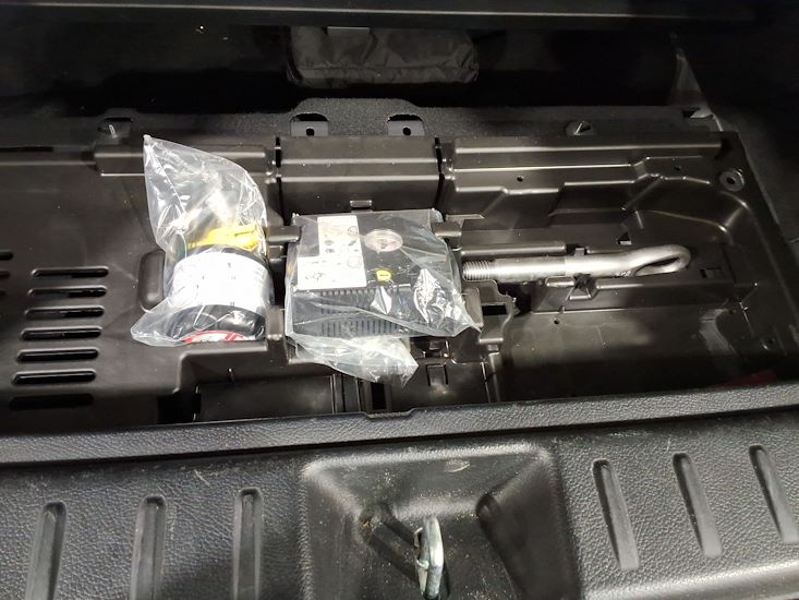 Mercedes-Benz Glb — photo 11