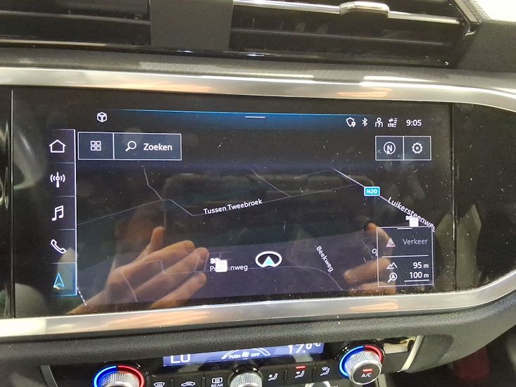 Audi Q3 — photo 10