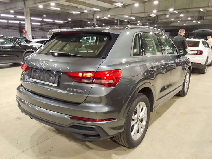 Audi Q3 — photo 4
