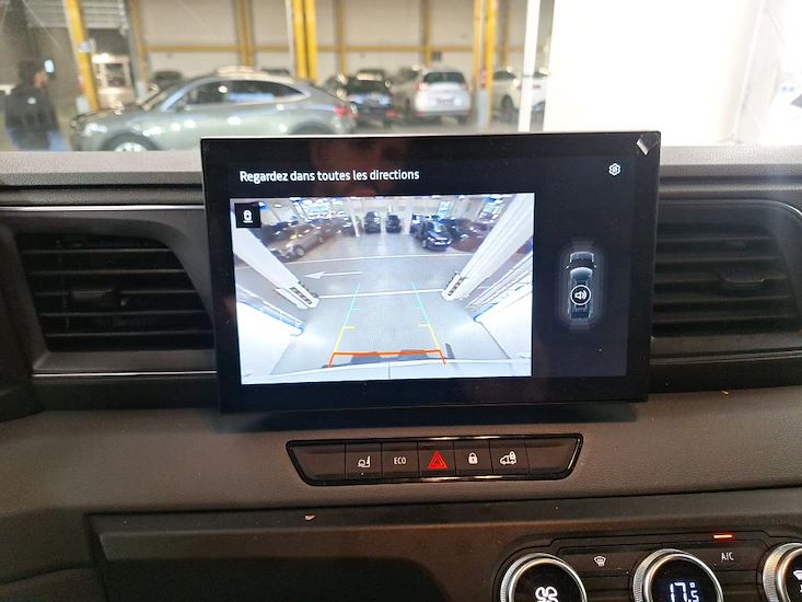 Renault Master — photo 12