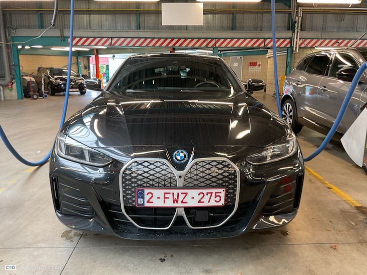 Bmw I4 — photo 2