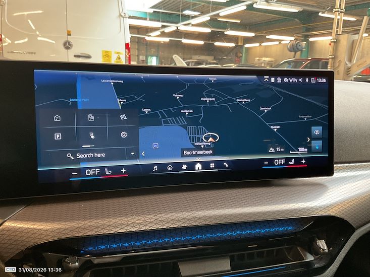 Bmw I4 — photo 9