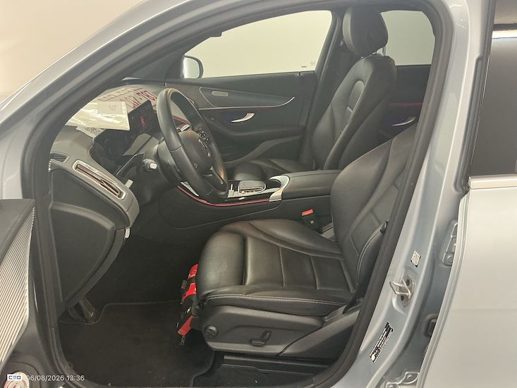 Mercedes-Benz Eqc — photo 10