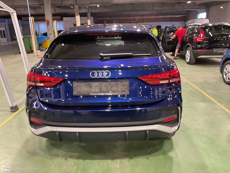 Audi Q3 — photo 5