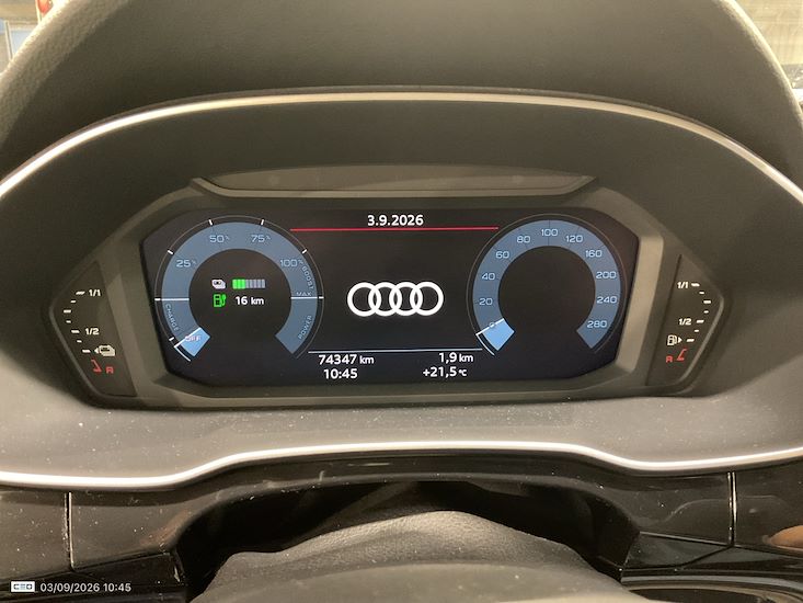 Audi Q3 — photo 7