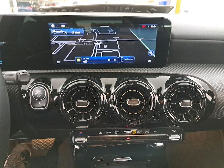 Mercedes-Benz A-Class — photo 9