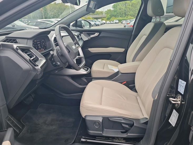 Audi Q4 — photo 5