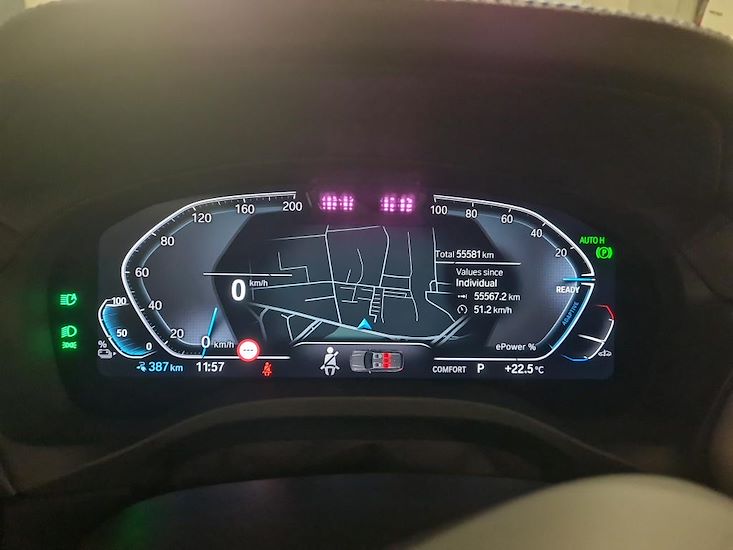 Bmw Ix3 — photo 10