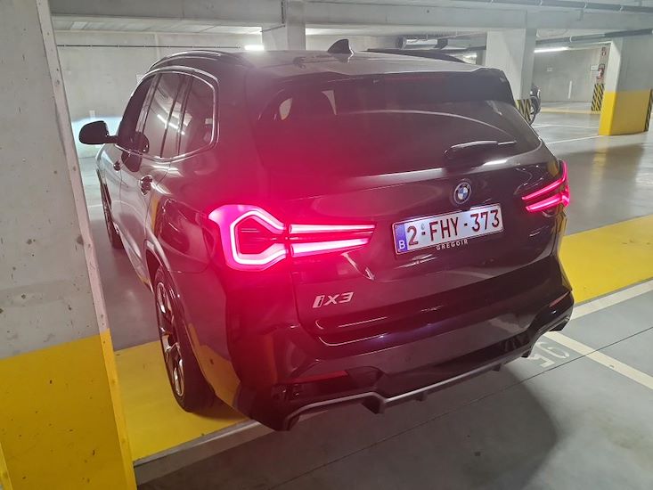 Bmw Ix3 — photo 3