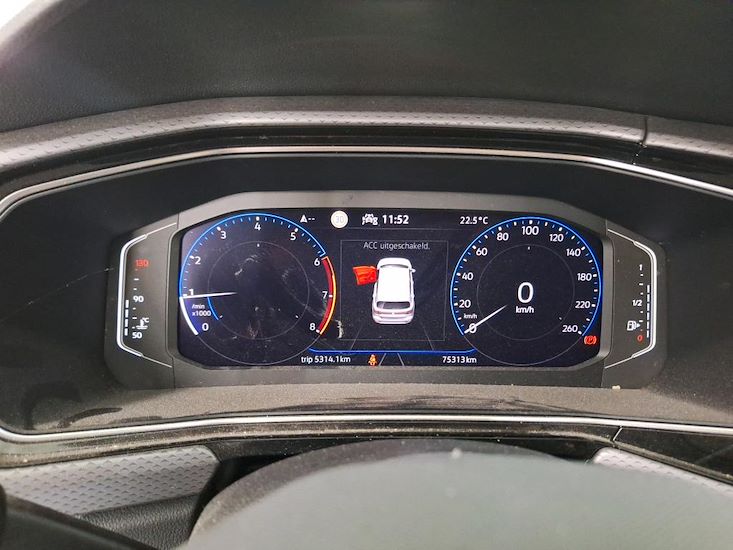 Volkswagen T-Cross — photo 10