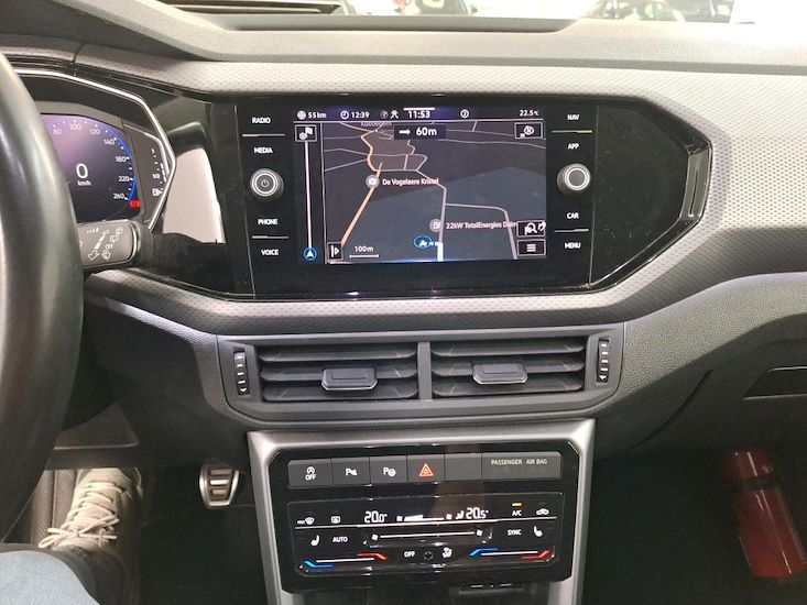 Volkswagen T-Cross — photo 9