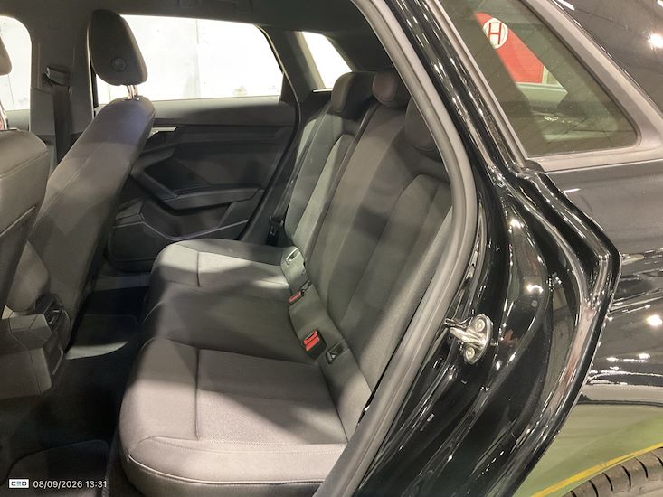 Audi A3 — photo 11