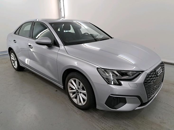 Audi A3 — photo 2