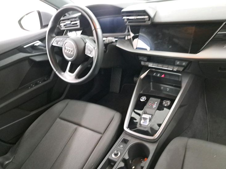 Audi A3 — photo 8